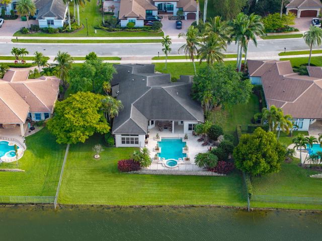 15273 SW 37th Street, Davie, FL 33331