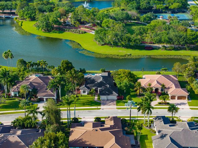 15273 SW 37th Street, Davie, FL 33331