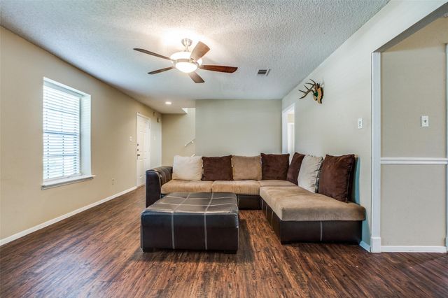 25539 Chapel Ridge Lane, Spring, TX 77373
