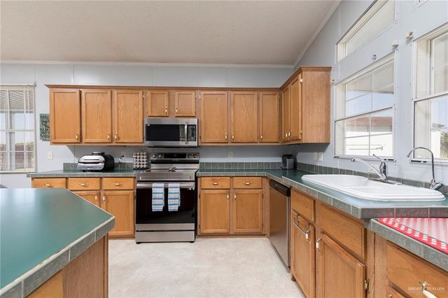 1034 Santa Maria Street, Mercedes, TX 78570