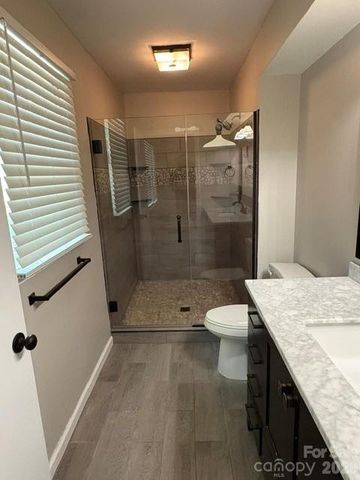 31 Spring Forest Circle, Asheville, NC 28803