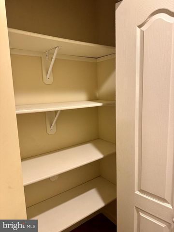 160 BULLS HEAD RD, Pottsville, PA 17901