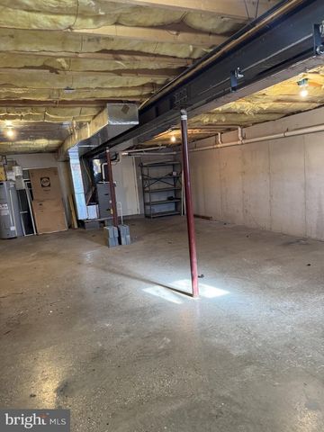 160 BULLS HEAD RD, Pottsville, PA 17901