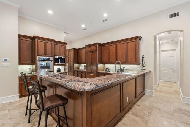 55 Benton Woods Circle, The Woodlands, TX 77382