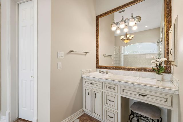 55 Benton Woods Circle, The Woodlands, TX 77382