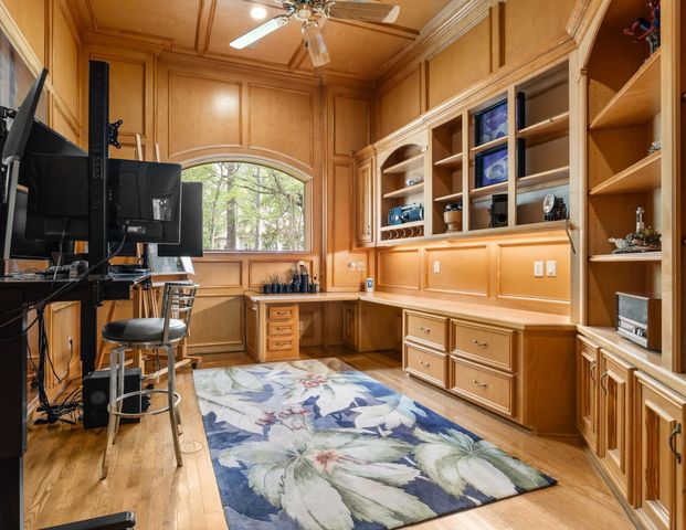 55 Benton Woods Circle, The Woodlands, TX 77382