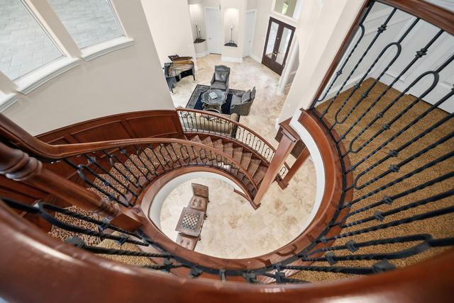 55 Benton Woods Circle, The Woodlands, TX 77382