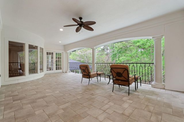 55 Benton Woods Circle, The Woodlands, TX 77382