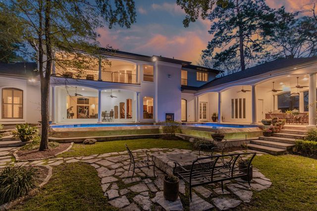 55 Benton Woods Circle, The Woodlands, TX 77382