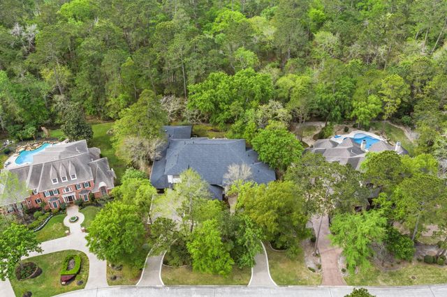 55 Benton Woods Circle, The Woodlands, TX 77382