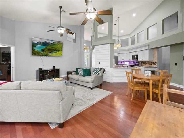 1096 NEW CASTLE LANE, Oviedo, FL 32765