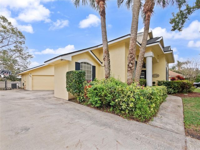 1096 NEW CASTLE LANE, Oviedo, FL 32765