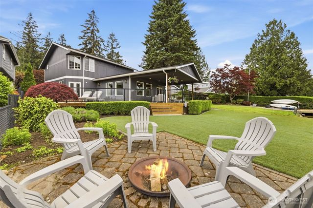 29250 218th Place SE, Black Diamond, WA 98010