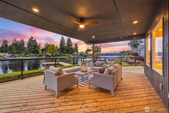 29250 218th Place SE, Black Diamond, WA 98010