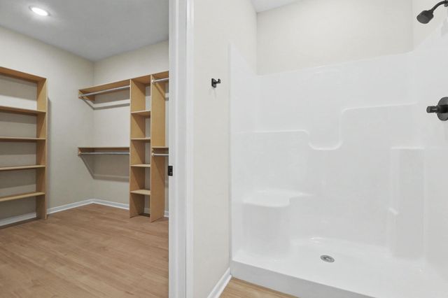 9237 E Fox Pointe Ct, Bel Aire, KS 67226