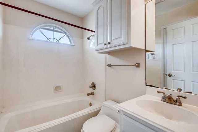 400 Canyon Rim DR, Austin, TX 78746