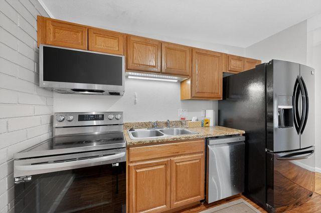 1237 Pitt Street NE, Albuquerque, NM 87112