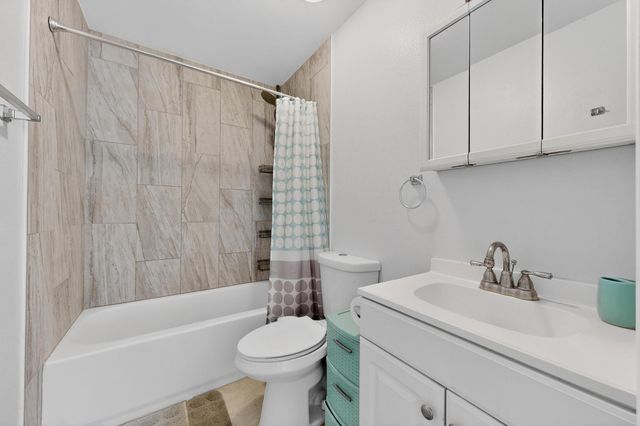 1237 Pitt Street NE, Albuquerque, NM 87112