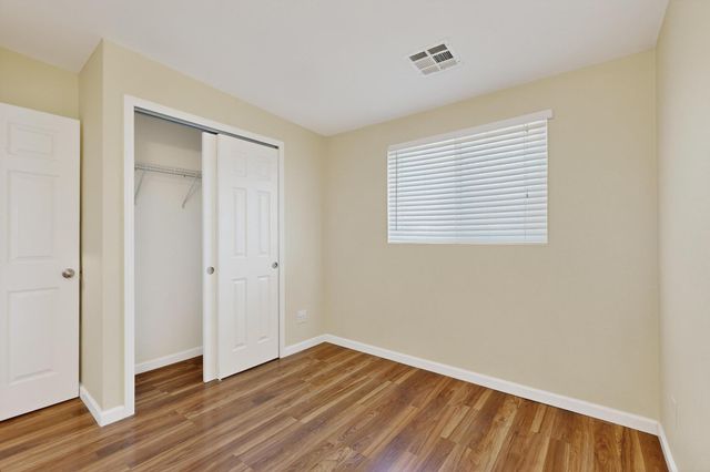 1237 Pitt Street NE, Albuquerque, NM 87112