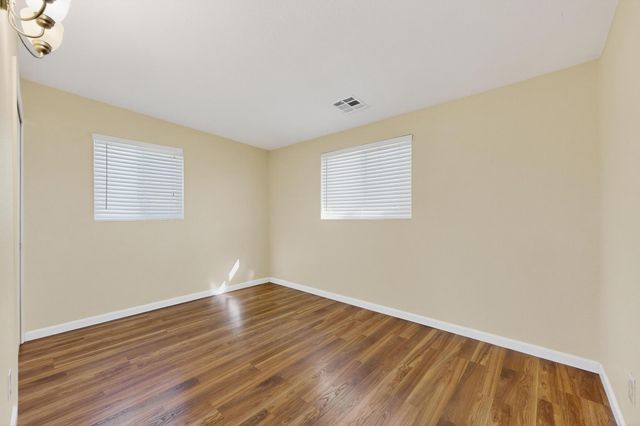 1237 Pitt Street NE, Albuquerque, NM 87112