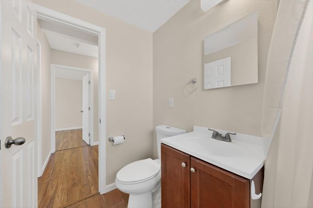 1237 Pitt Street NE, Albuquerque, NM 87112