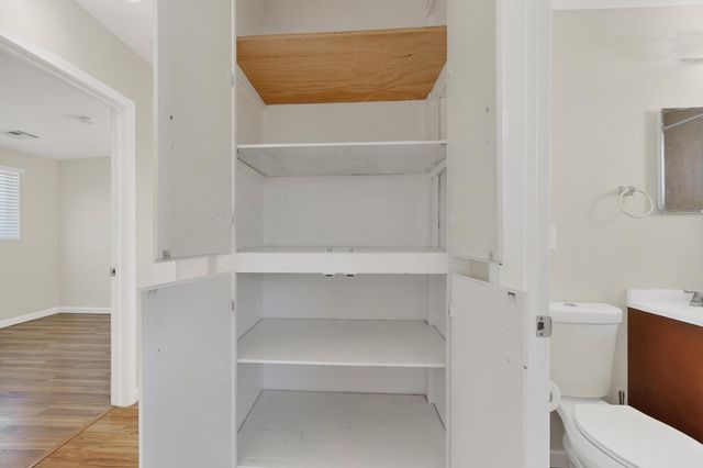 1237 Pitt Street NE, Albuquerque, NM 87112