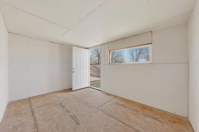 1237 Pitt Street NE, Albuquerque, NM 87112