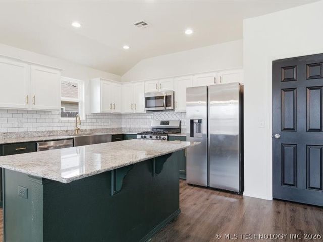 6048 E 146th Place S, Bixby, OK 74008