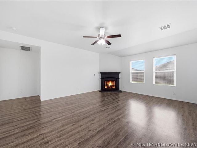 6048 E 146th Place S, Bixby, OK 74008