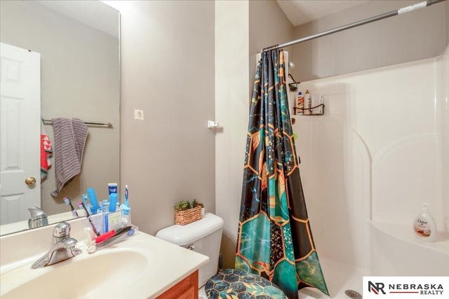 9221 & 9223 Blondo Street, Omaha, NE 68134