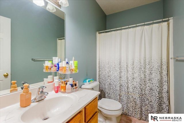 9221 & 9223 Blondo Street, Omaha, NE 68134