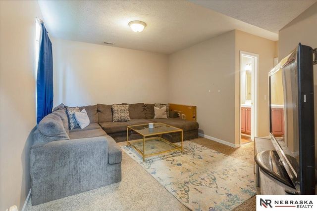 9221 & 9223 Blondo Street, Omaha, NE 68134