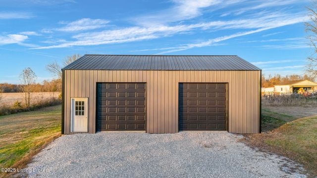 3086 Chalybeate School Rd, Bowling Green, KY 42101