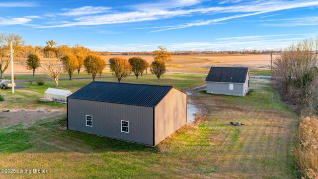 3086 Chalybeate School Rd, Bowling Green, KY 42101