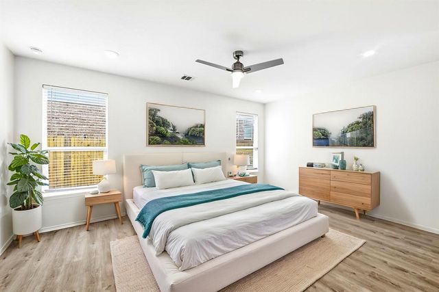 501 Ayinger LN, Austin, TX 78728