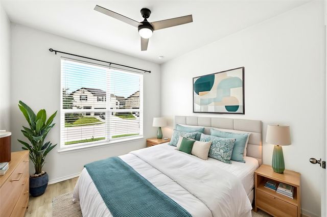 501 Ayinger LN, Austin, TX 78728