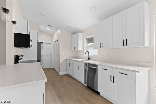 3358 Sabal Springs BLVD, North Fort Myers, FL 33917