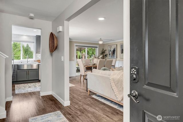 17323 26th Avenue SE, Bothell, WA 98012