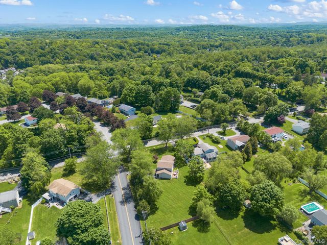 351 London Road, Yorktown Heights, NY 10598