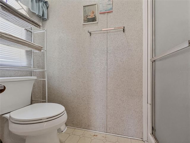 1923 LEESBURG BOULEVARD, Fruitland Park, FL 34731