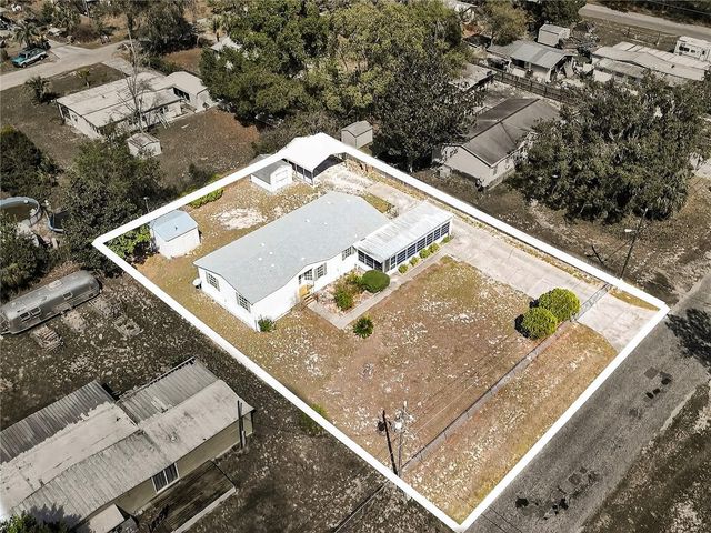 1923 LEESBURG BOULEVARD, Fruitland Park, FL 34731