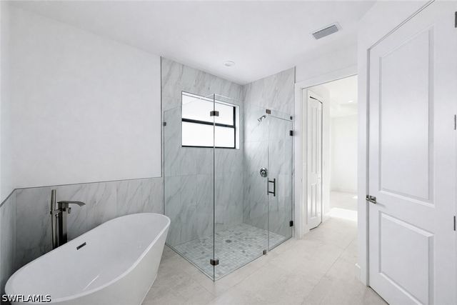 211 NW 25th AVE, Cape Coral, FL 33993