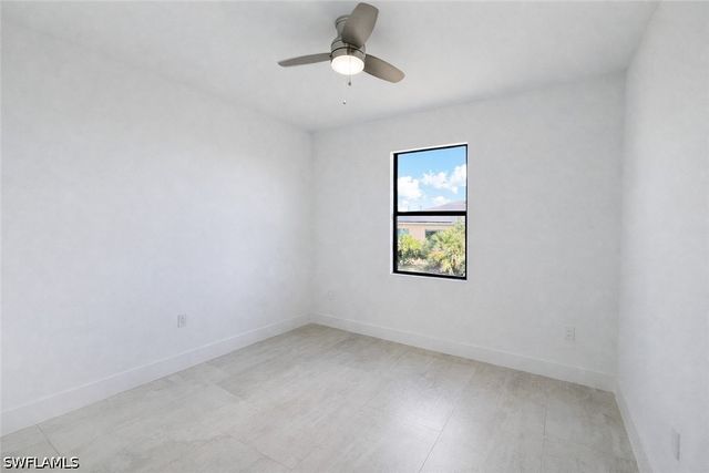 211 NW 25th AVE, Cape Coral, FL 33993