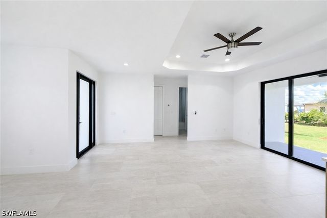 211 NW 25th AVE, Cape Coral, FL 33993