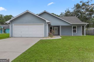 214 Lake Forest Drive, Kingsland, GA 31548