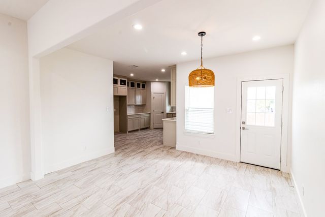 540 Highview Court, Godley, TX 76044
