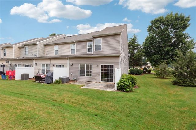 372 Azalea Circle, Cumming, GA 30040