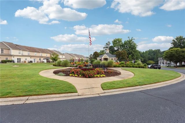 372 Azalea Circle, Cumming, GA 30040