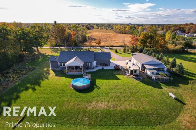 1144 N Cummings Road, Davison Twp, MI 48423