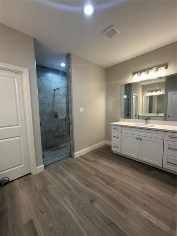 1608 Mohawk Drive, Montgomery, TX 77316